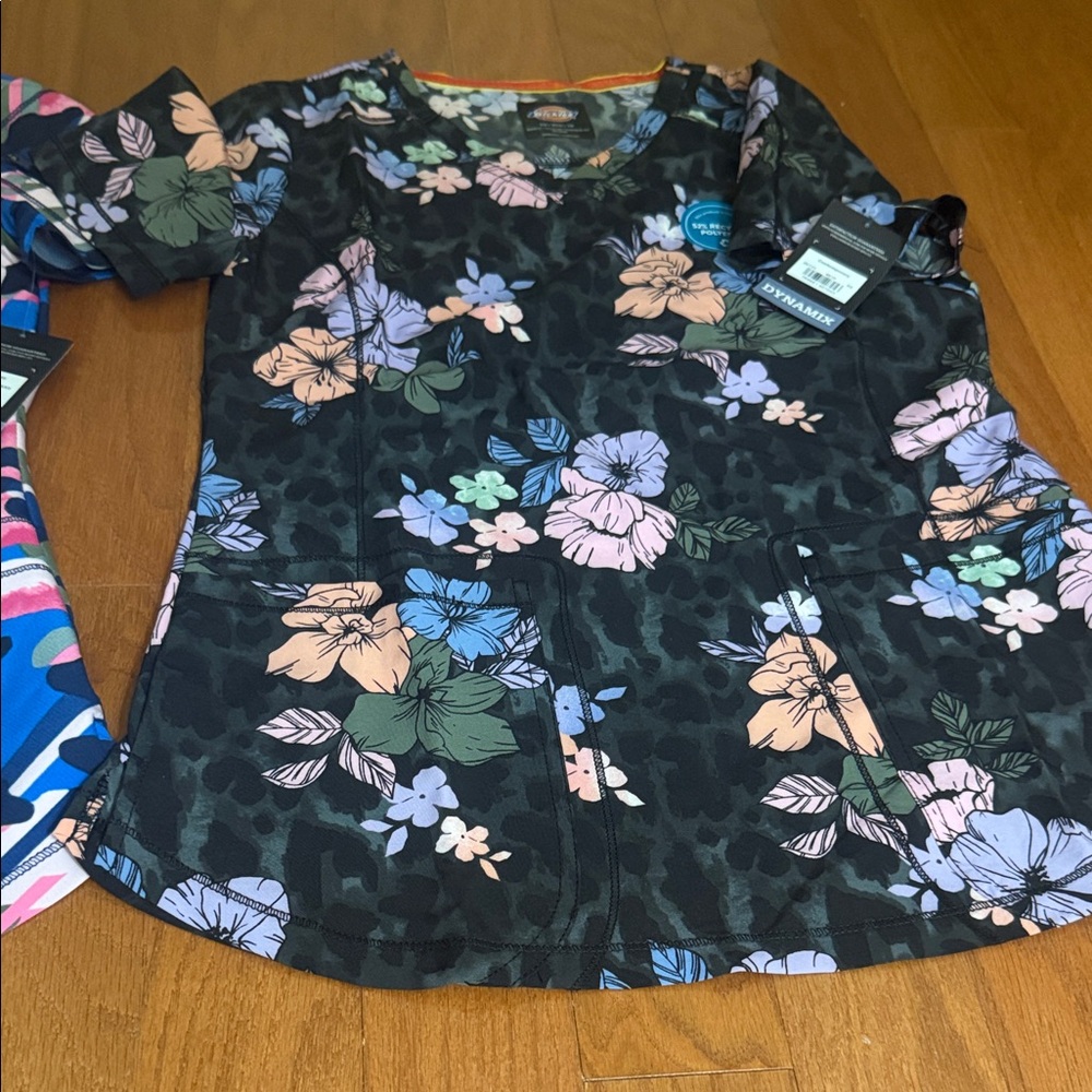Dickies Multicolor Camouflage Scrub Top- includes both